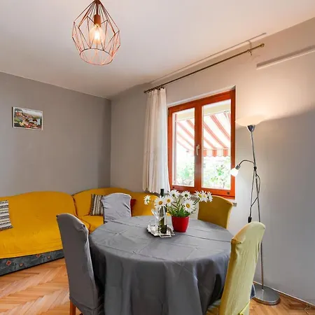 Andjela 2 Apartment *